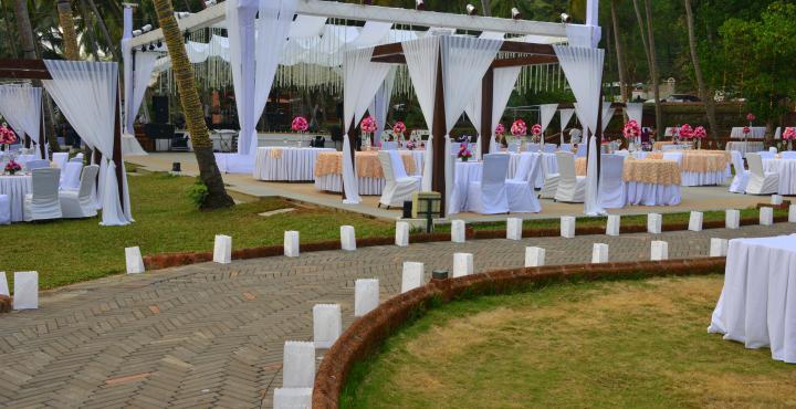 Bay 15 Hotel Panaji Exterior photo