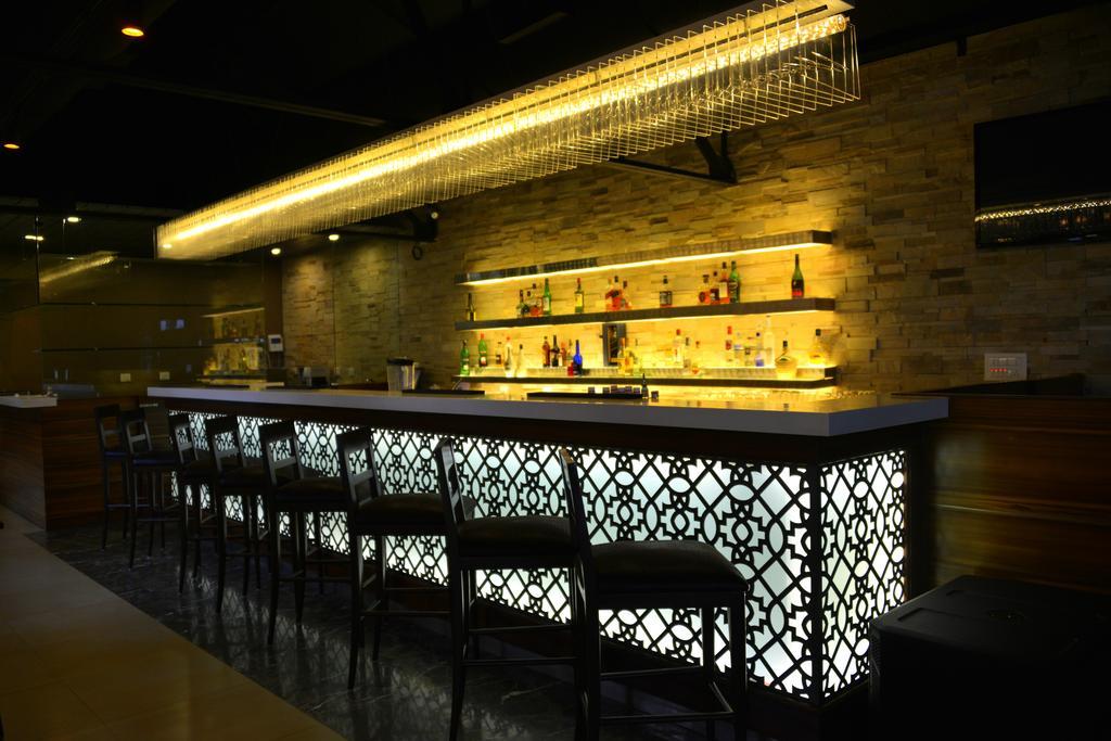 Bay 15 Hotel Panaji Exterior photo
