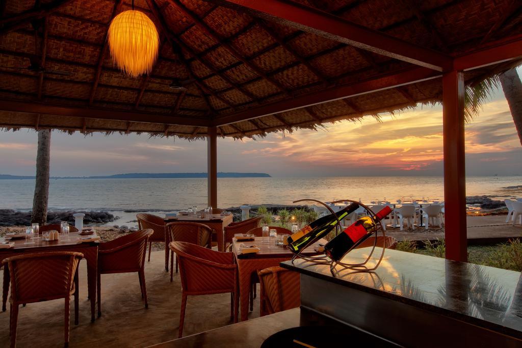 Bay 15 Hotel Panaji Exterior photo
